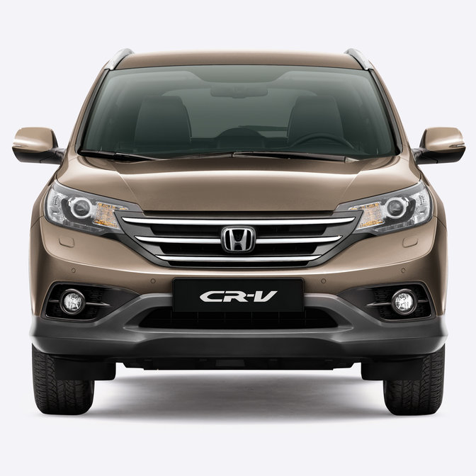 Vy framifr&aring;n av Honda CR-V.