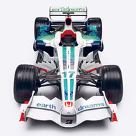 Vy framifr&aring;n sett snett uppifr&aring;n av Hondas formel 1-bil.