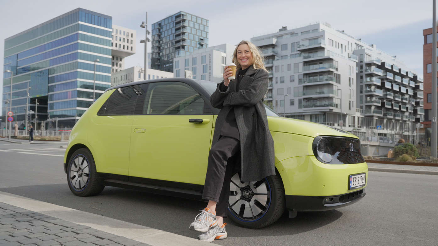 Marte Bratberg är en norsk radiopersonlighet som tar oss med till sin inspirerande plats i Ekeberg, Oslo