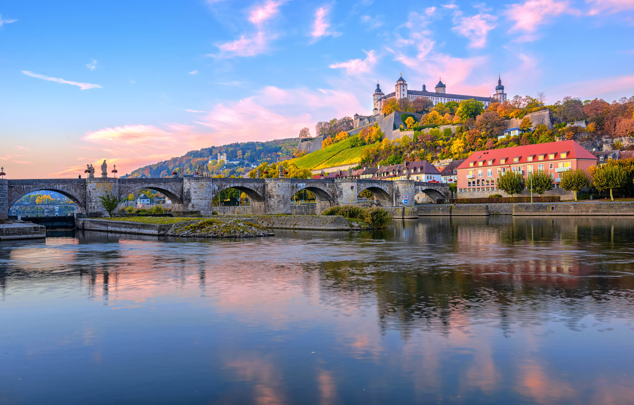 Festung Marienberg (Marienbergs fästning) i Wurzburg, Tyskland