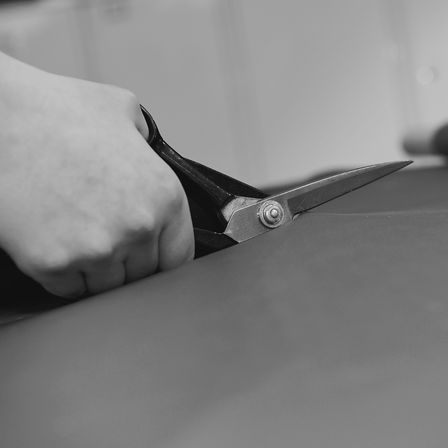 N&auml;rbild p&aring; l&auml;derkl&auml;dda s&auml;ten i en 5-d&ouml;rrars Civic.