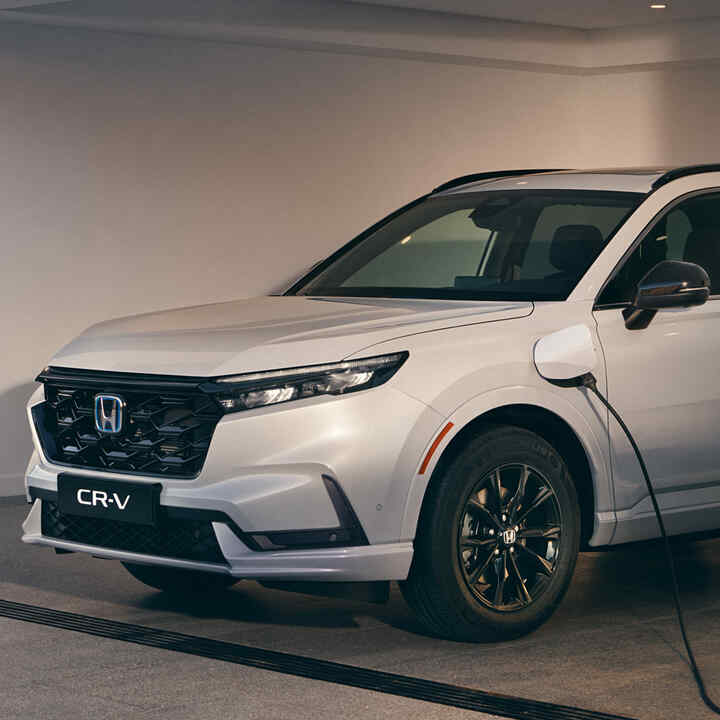 Närbild av Honda Power Charger med CR-V-hybrid.