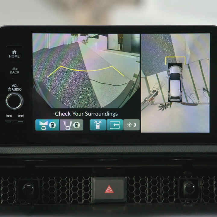 Närbild av multivykamerasystemet i Honda CR-V Hybrid.