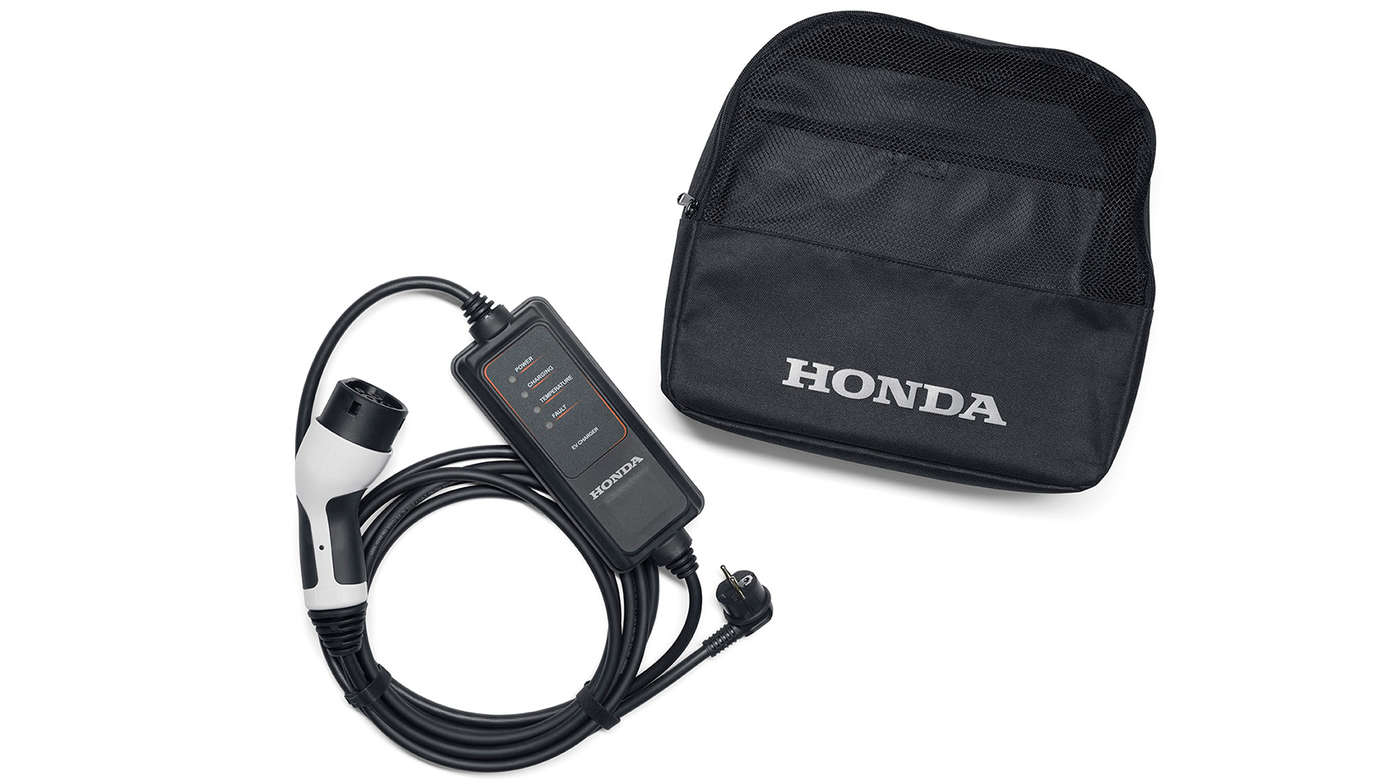 Närbild av laddningskabel Typ 2 till Honda e Power Charger.