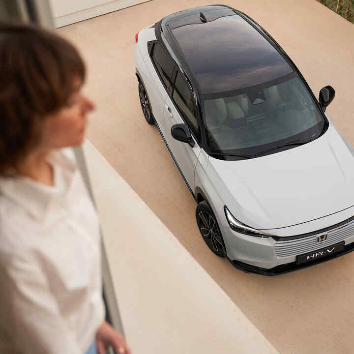 Fågelperspektiv över toppen av HR-V. 