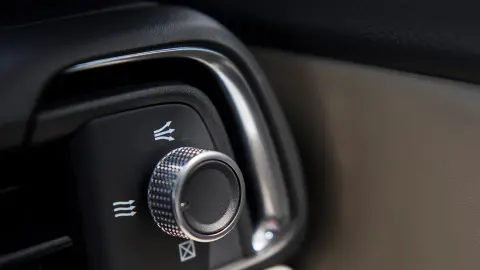 Närbild av Honda HR-V luftdiffusionssystem