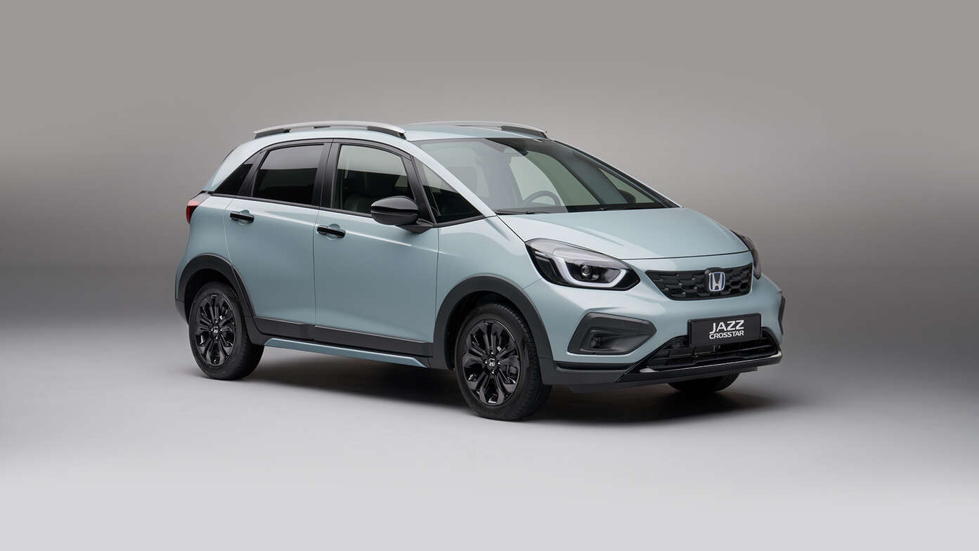Honda Jazz Crosstar-hybrid i Studio med Crosstar Colour Pack