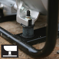 N&auml;rbild av gummimotorf&auml;sten.