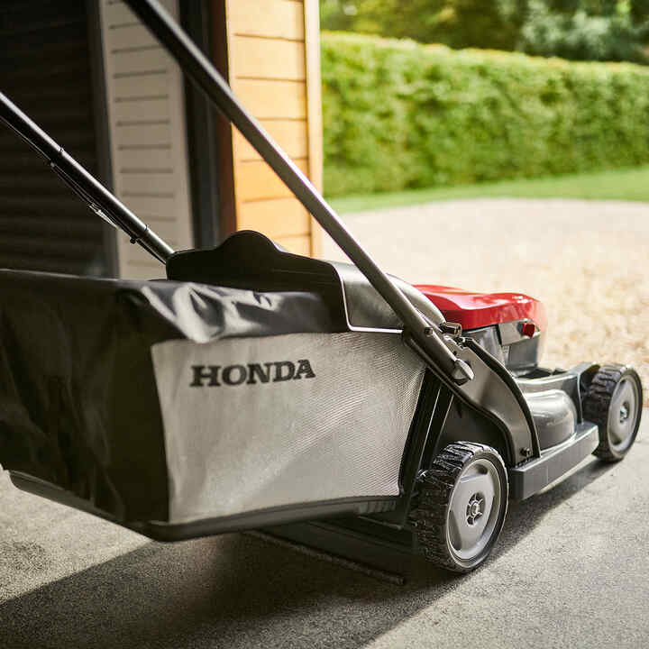 Honda batteridriven HRX-gräsklippare