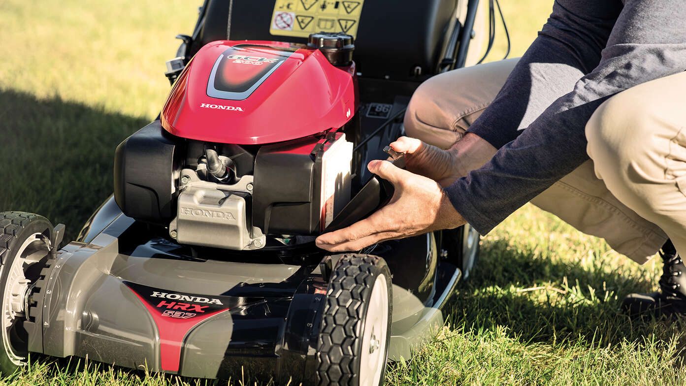 Närbild av karossen på HRX 537