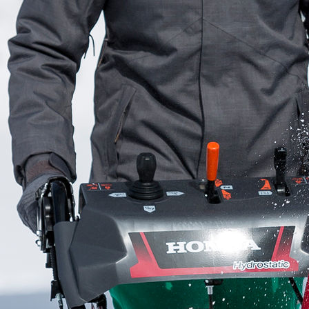 N&auml;rbild p&aring; 7-seriens h&ouml;jdjustering.