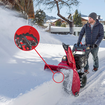 9-serien som körs av modell, snömiljö.